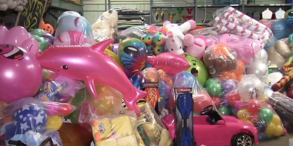 Toys for Tots applications open for families in need Toys for Tots applications open for families in need