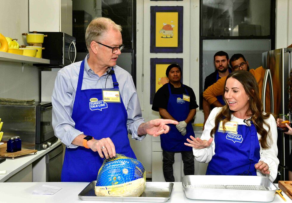 Butterball and Bumble For Friends host #FindYourTable event.