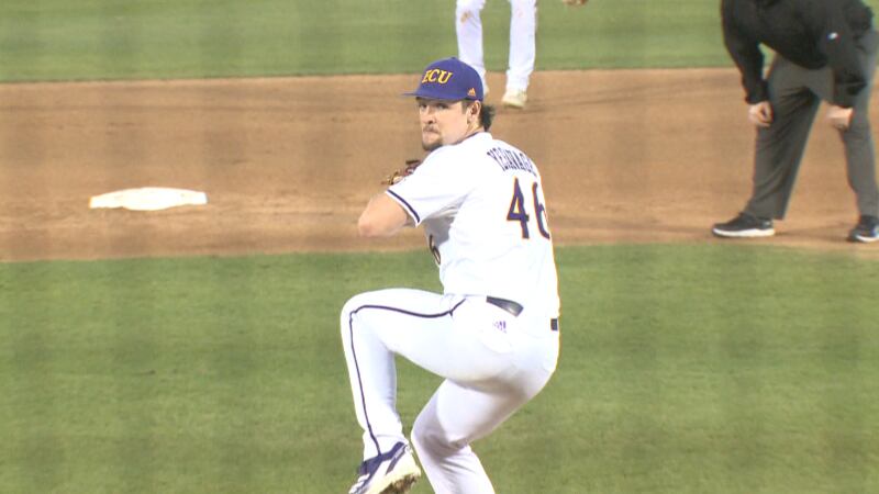 ECU starting pitcher Trey Yesavage