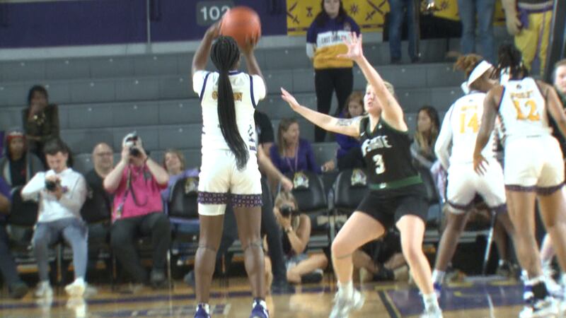 ECU rolls USC Upstate in home opener
