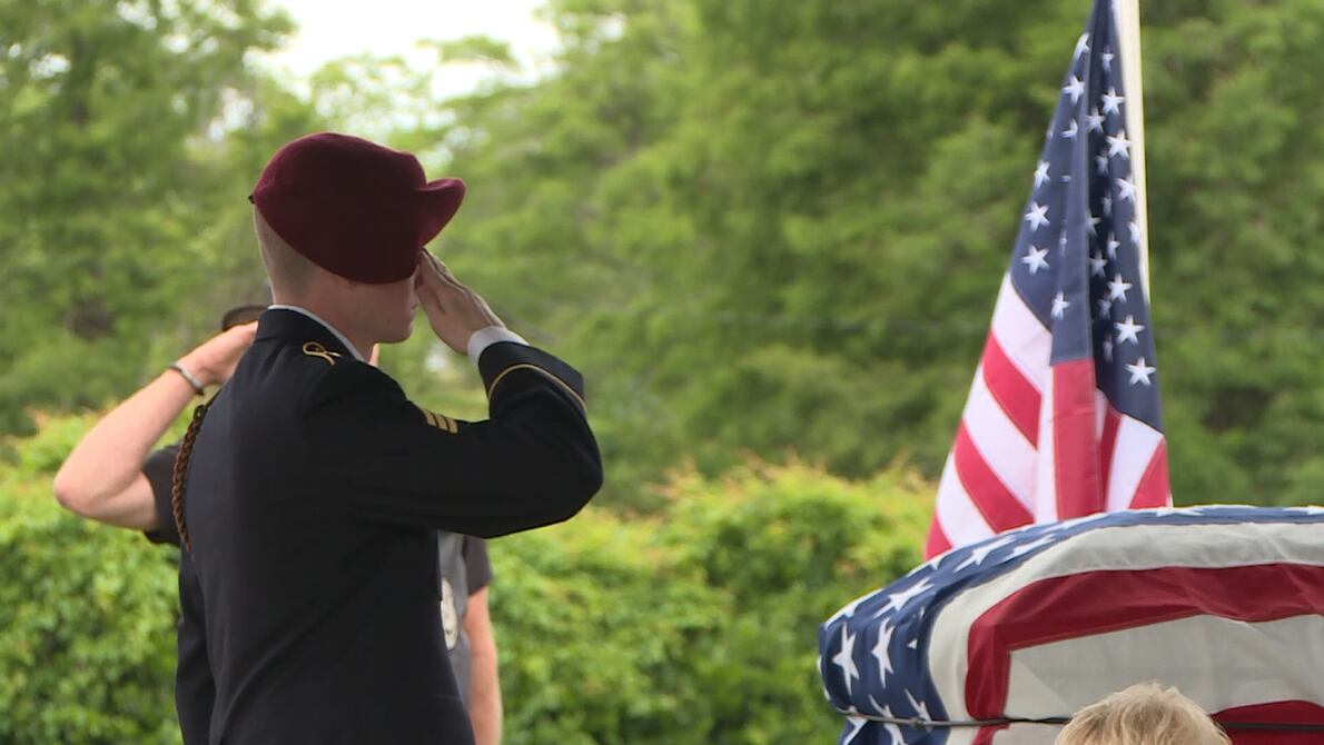 WWII Veteran laid to rest in New Bern 8 decades later - Vimarsana News